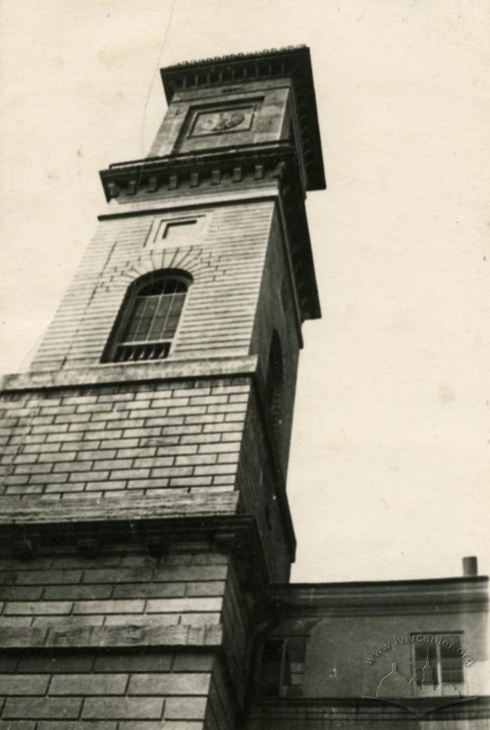 Вежа львівської ратуші 2