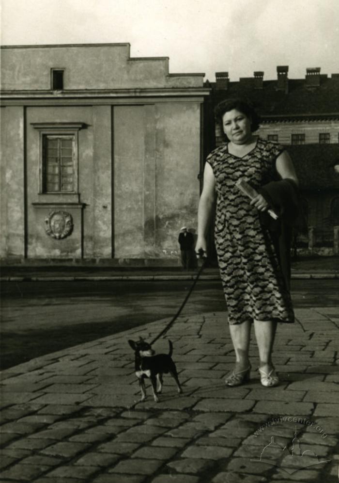 Woman with a dog on 700-richia Lviv street (Chornovola avenue now) 2