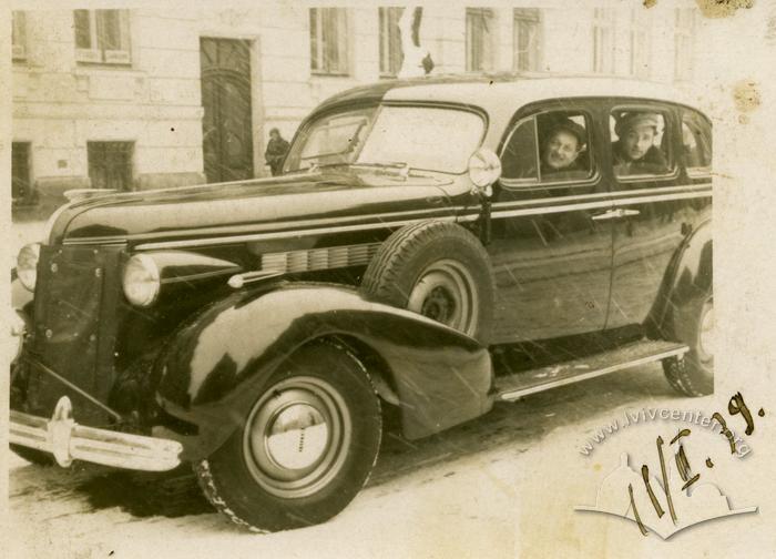 Automobile on a street of Lviv 2