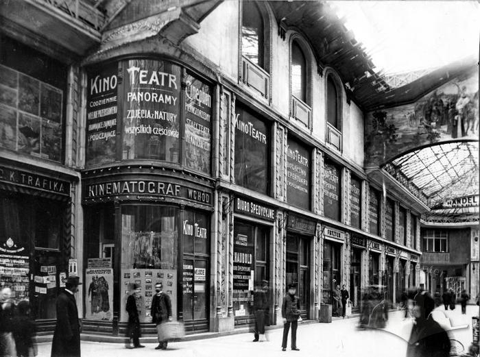 Cinefon cinema in the Mikolasza Passage 2