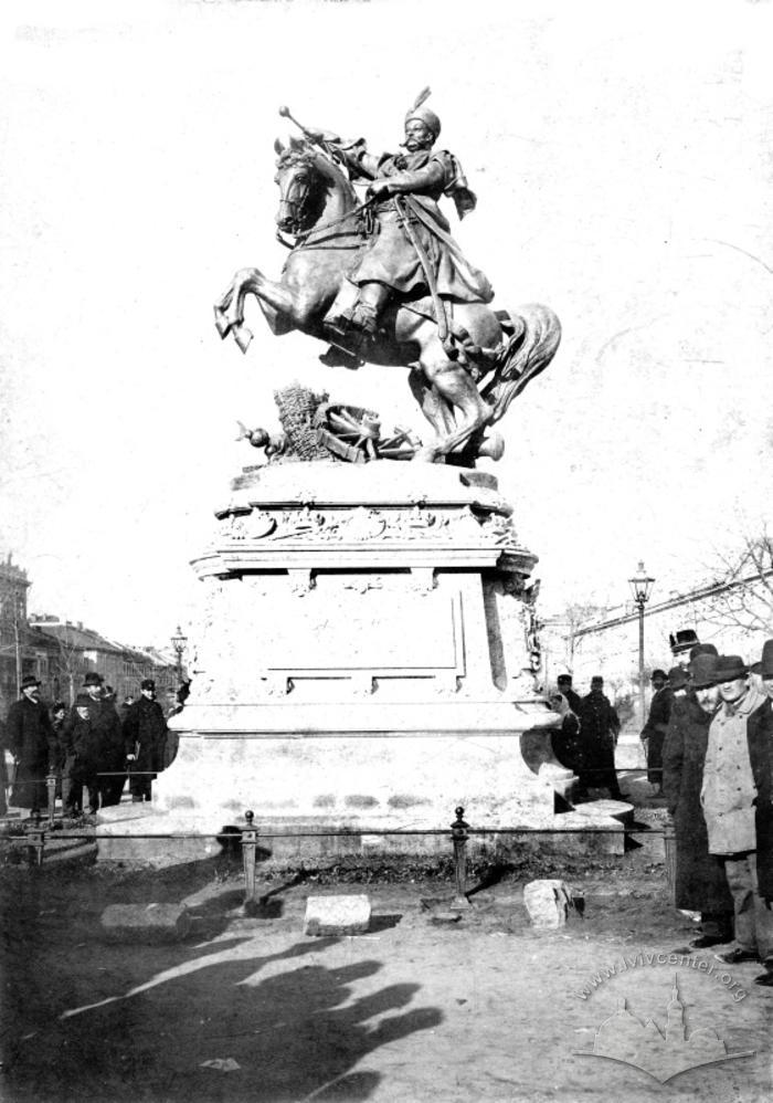 Пам’ятник королю Яну ІІІ Собеському 2
