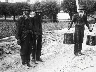 Workers in ozokerite mine