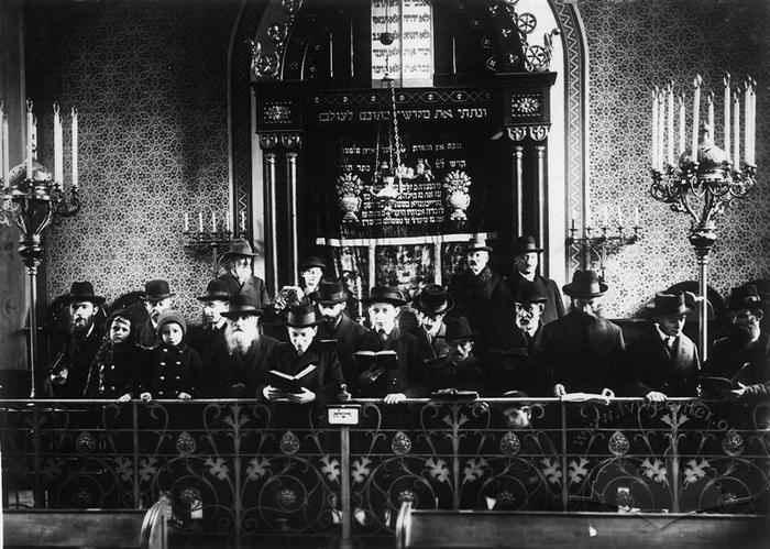 Refugees from Galicia at church service in Nachod, Czech Republic 2