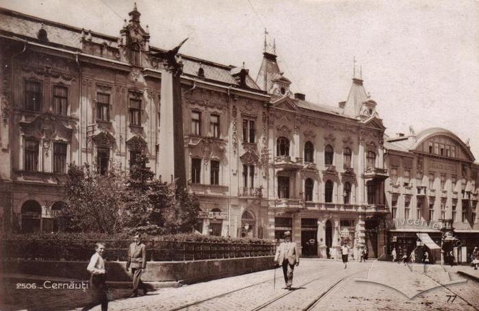 View of the Street with Soldier’s Monument 2