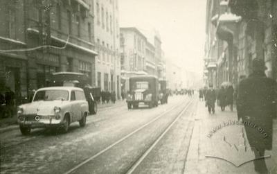 Вулиця Жовтнева, тепер В. Дорошенка