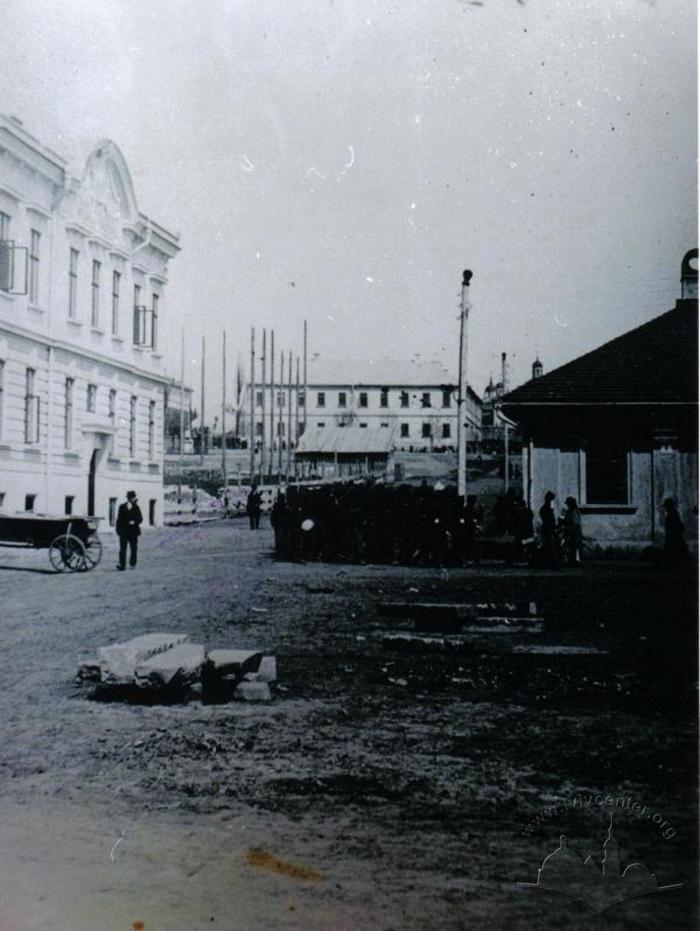 Brativ Rusnakiv Street with former student’s home 2