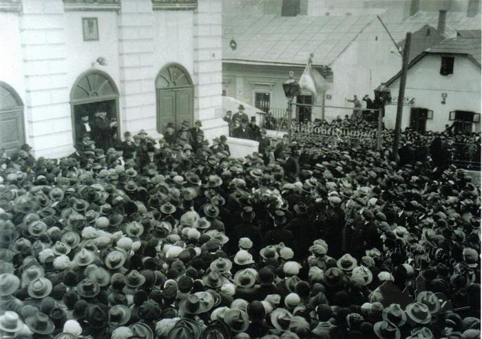 Funeral of Mayor E. Reiss 2