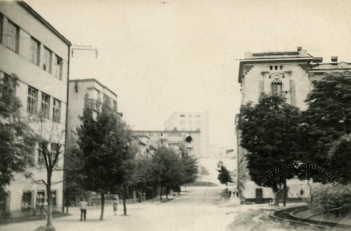 View of the beginning of Krymska street (I. Severy street now) 2