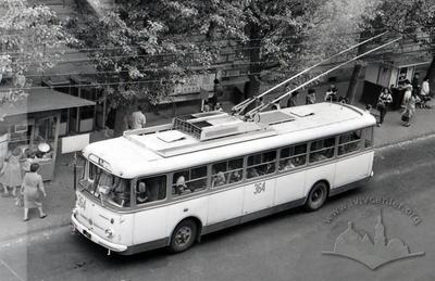 Trolleybus on Rustaveli steet