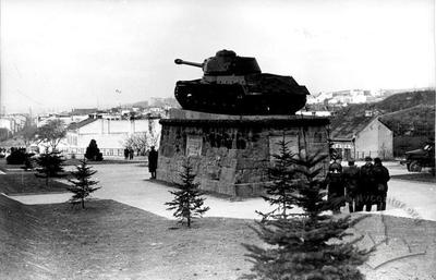 Пам'ятник танкістам-гвардійцям