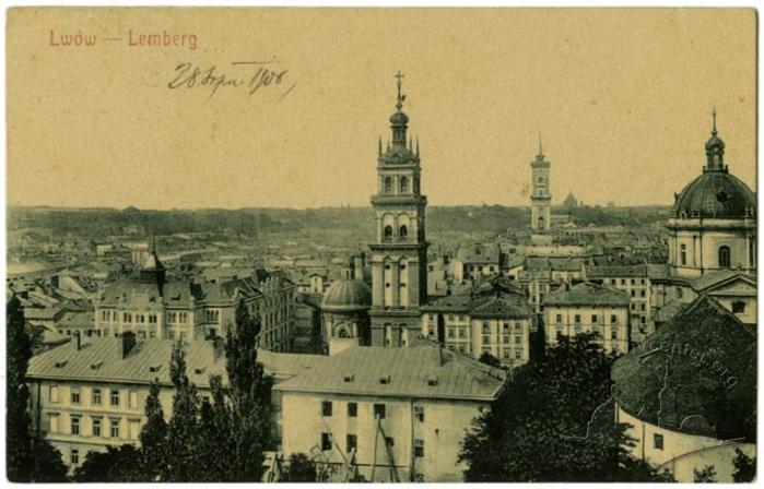 Вид на львівські вежі 2