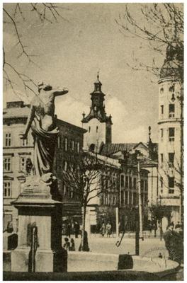 Фонтан "Світезянка" на площі Галицькій