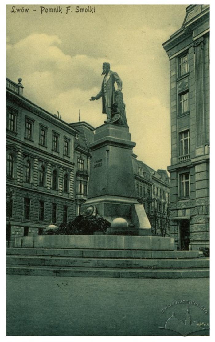 Monument to Franciszek Smolka 2