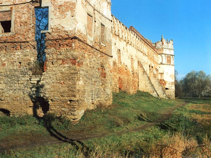 Фрагмент замкового муру 2