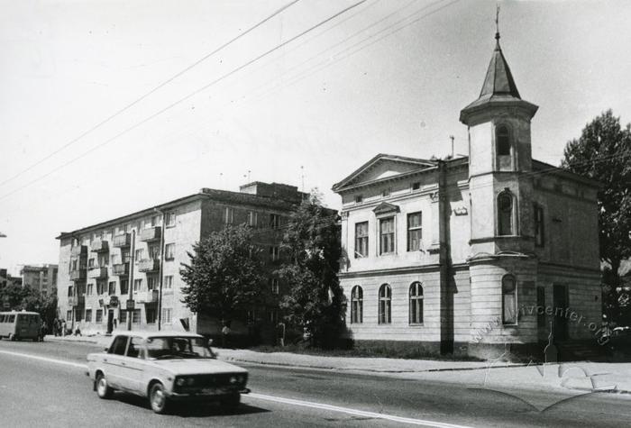 Будинки на вул. Кульпарківській, 114 та 118 2