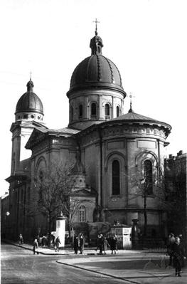 Преображенська церква з боку вул. Театральної