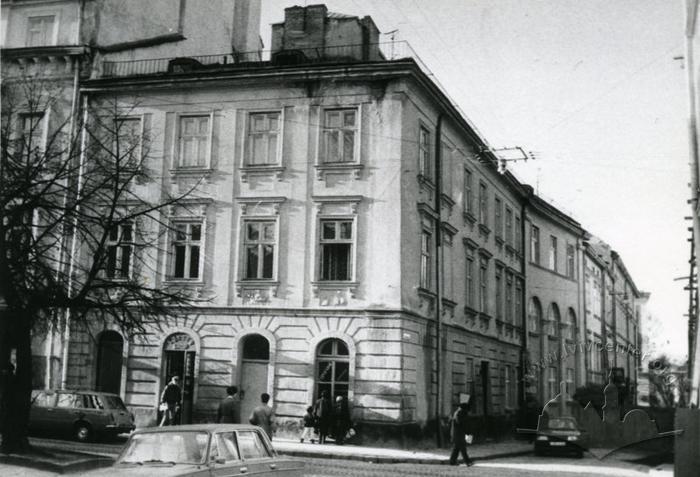 Virmenska street 2