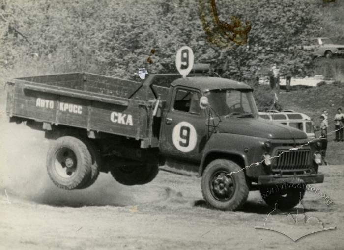 Automobile GAZ-52 participating in autocross competitions 2