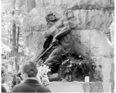 Laying Wreaths at Ivan Franko Monument