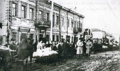 Kamianetska Street on Fair day