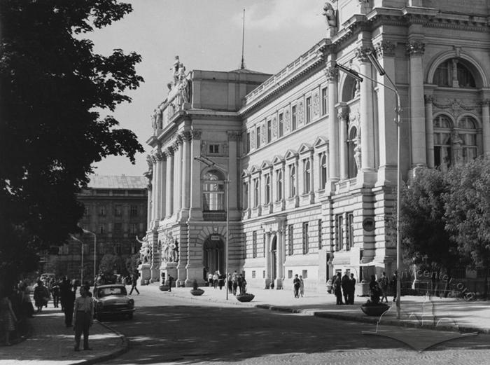 Ivan Franko National University of Lviv 2