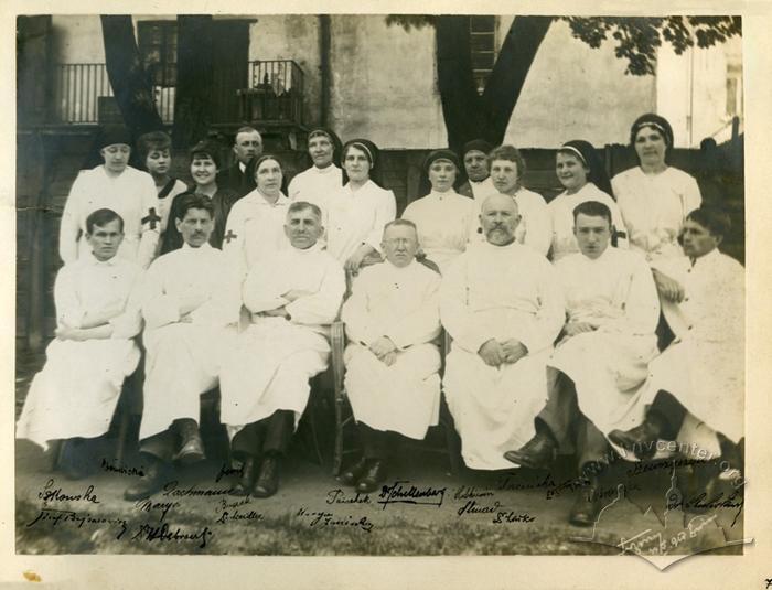 Group of doctors of Red Cross Hospital 2