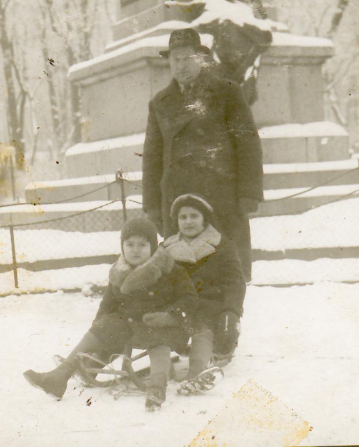 George and Felicja Glattstein with their Father in Kosciuszko Park in Winter 2