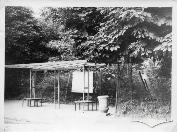 Trolleybus stop next to the Stryiskyi park 2