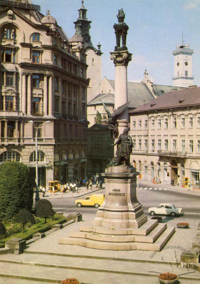 Monument and Square named after Adam Mickiewicz 2