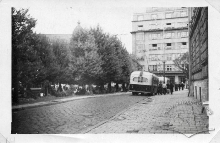 Terminus of trolleybuses  № 5 and № 6 2