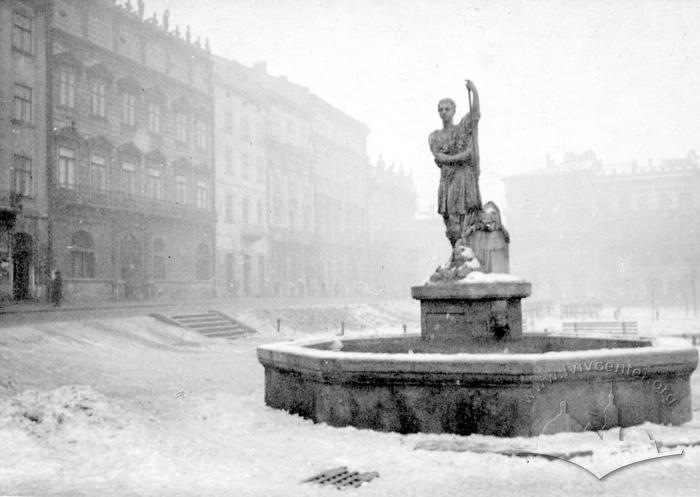 Rynok Square (second half of the 1940s) 2