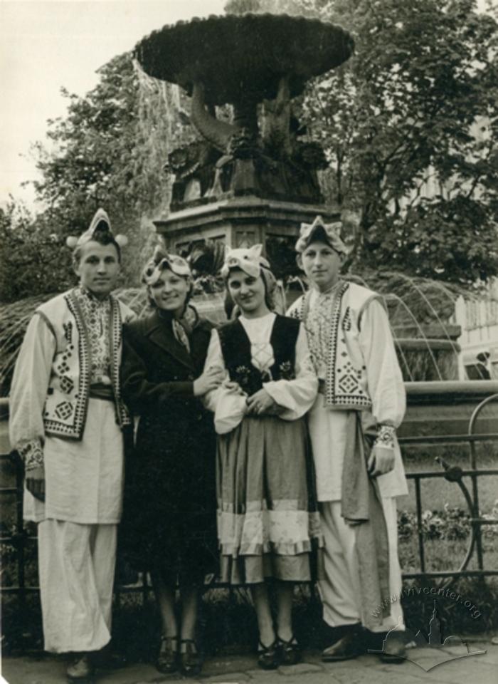 Portrait at Mitskievich Square 2