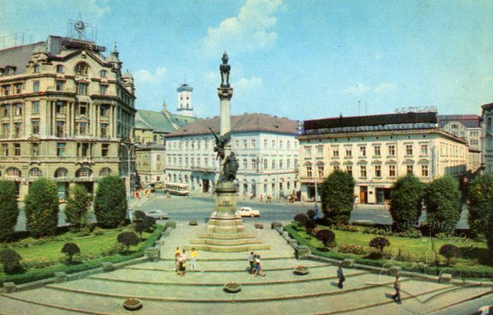 Monument and Square named after Adam Mickiewicz 2