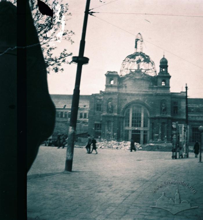 Головний вокзал під час війни 2