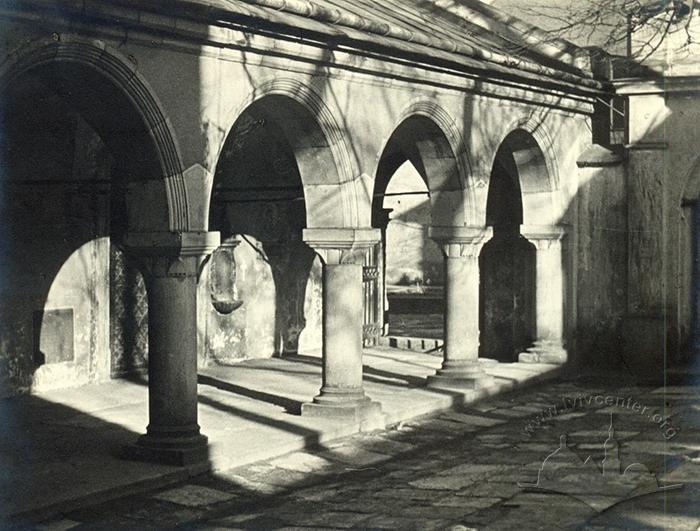 Arcade in the Courtyard of the Armenian Cathedral 2