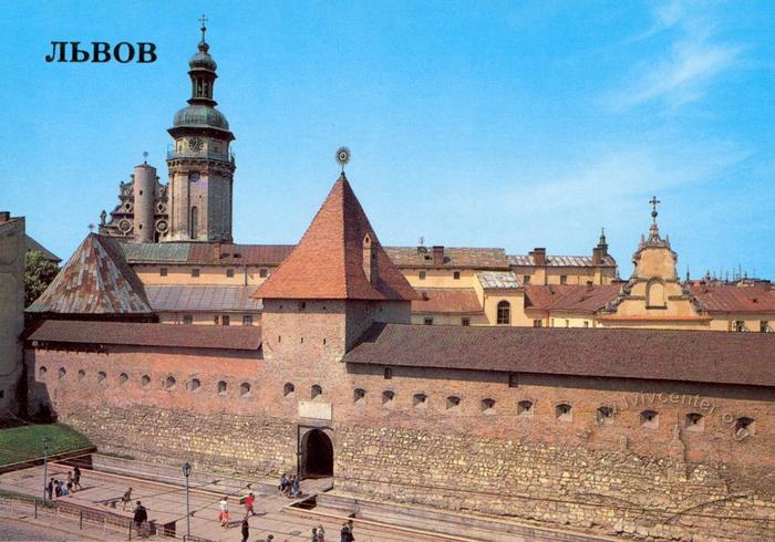 A set of former defensive installation of the 16th century 2
