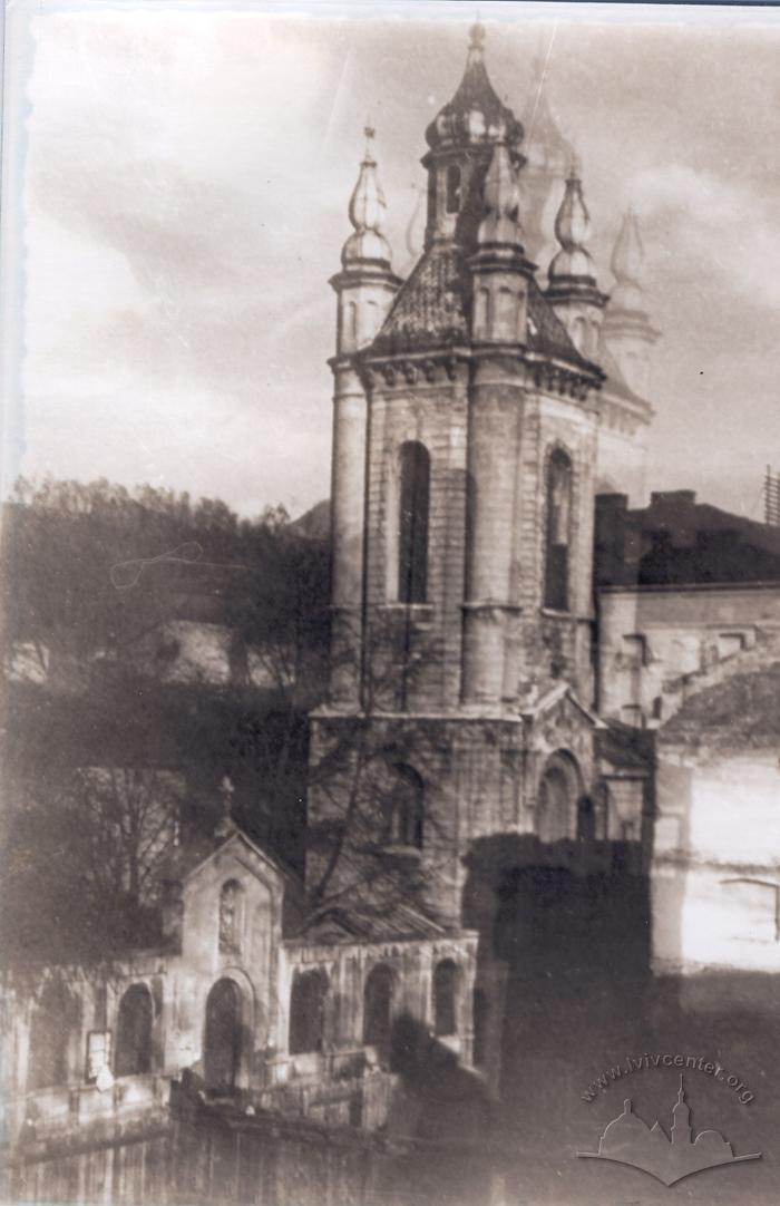 Дзвіниця Вірменської церкви 2