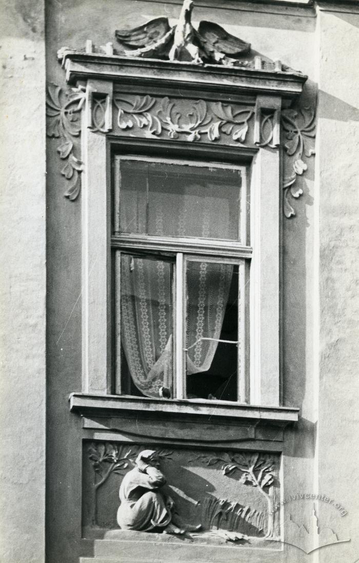 Window - Bandery Street 2