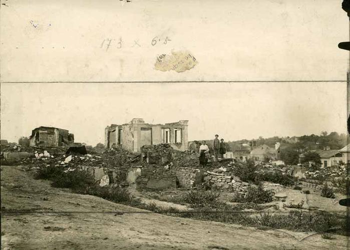 Зруйновані 2.Х.1915 будинки єврейської дільниці Городенки 2