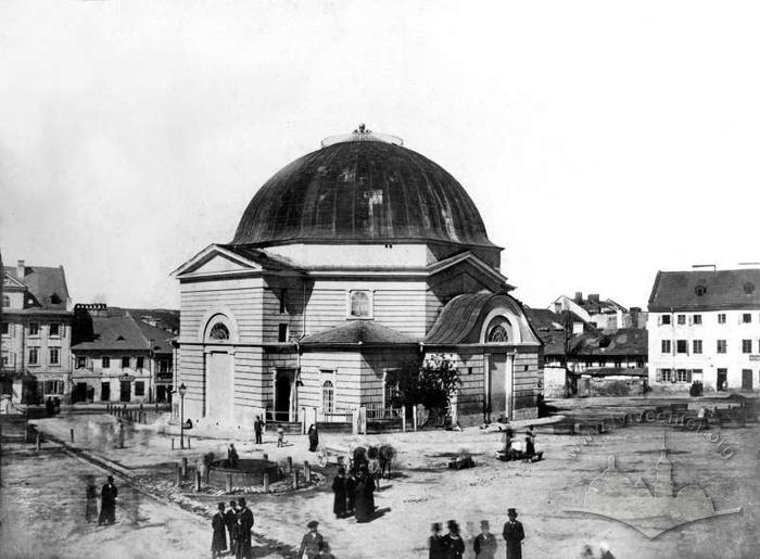 Synagogue of Progressive Movement on Staryi Rynok Square 2