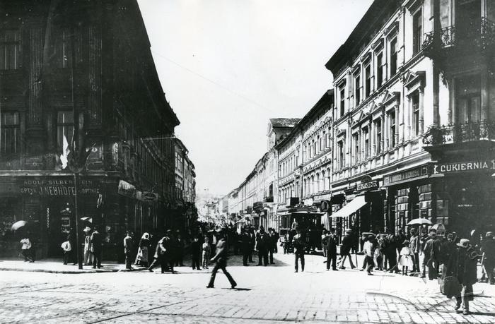 Doroshenka street. Photo reproduction  2