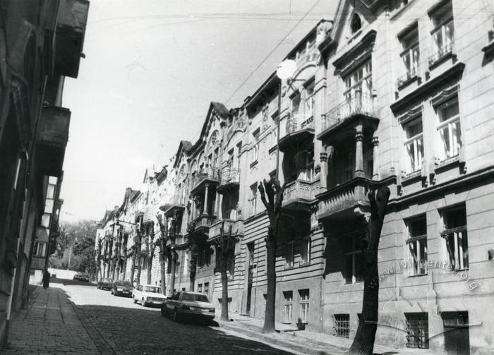 Mendeljejeva street  2