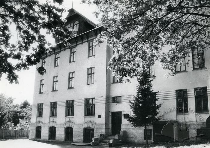 Building at 21 Kotsyubyns'koho st.  2