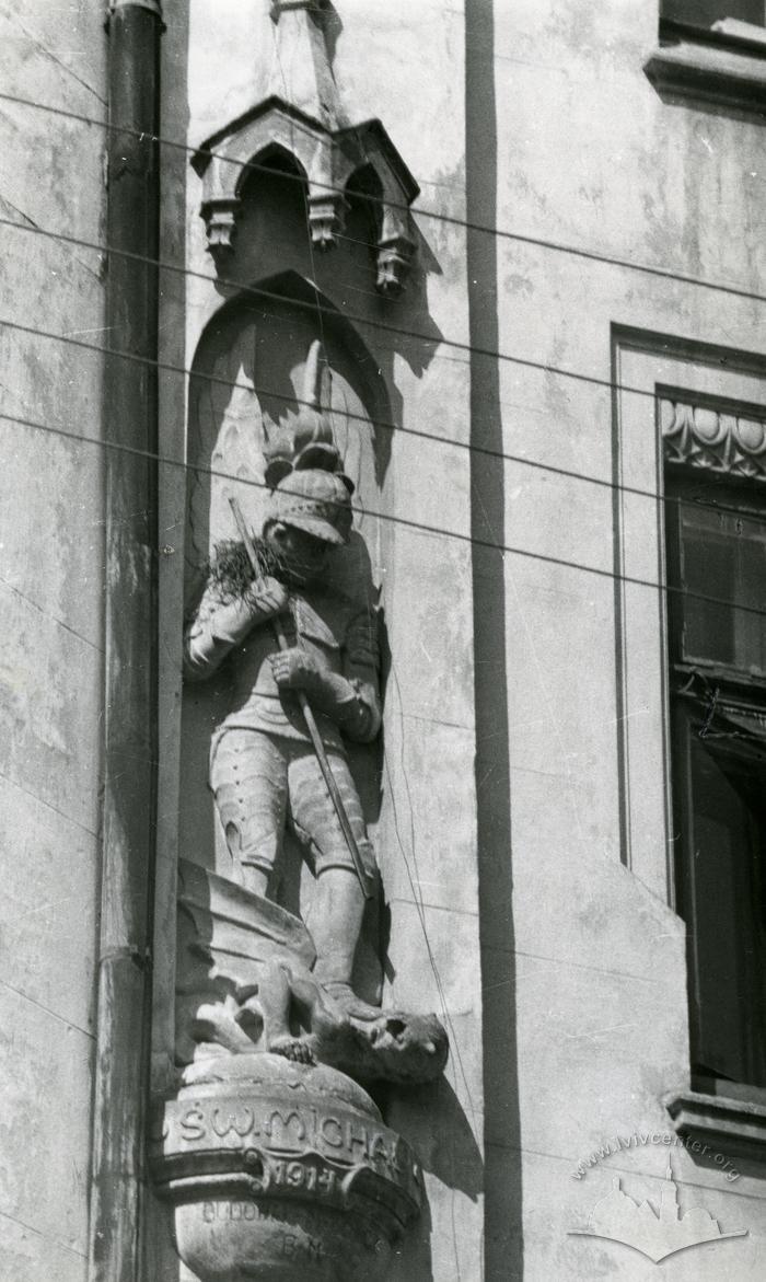 St. Michael sculpture at 11 Drukarska st.  2