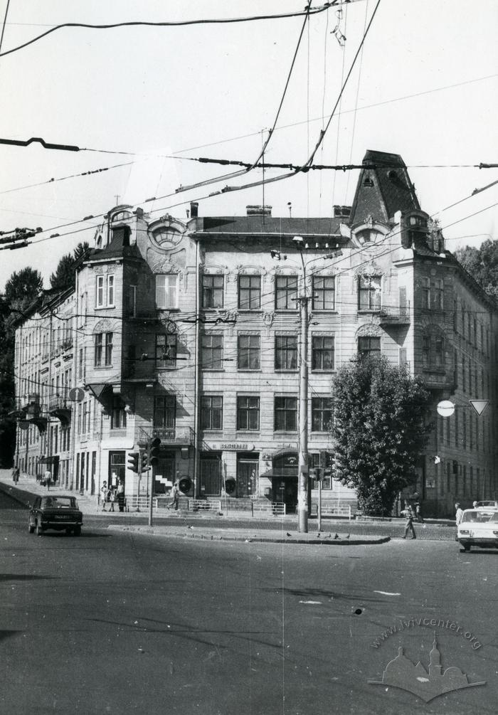 Будинок на вул. Франка, 84  2