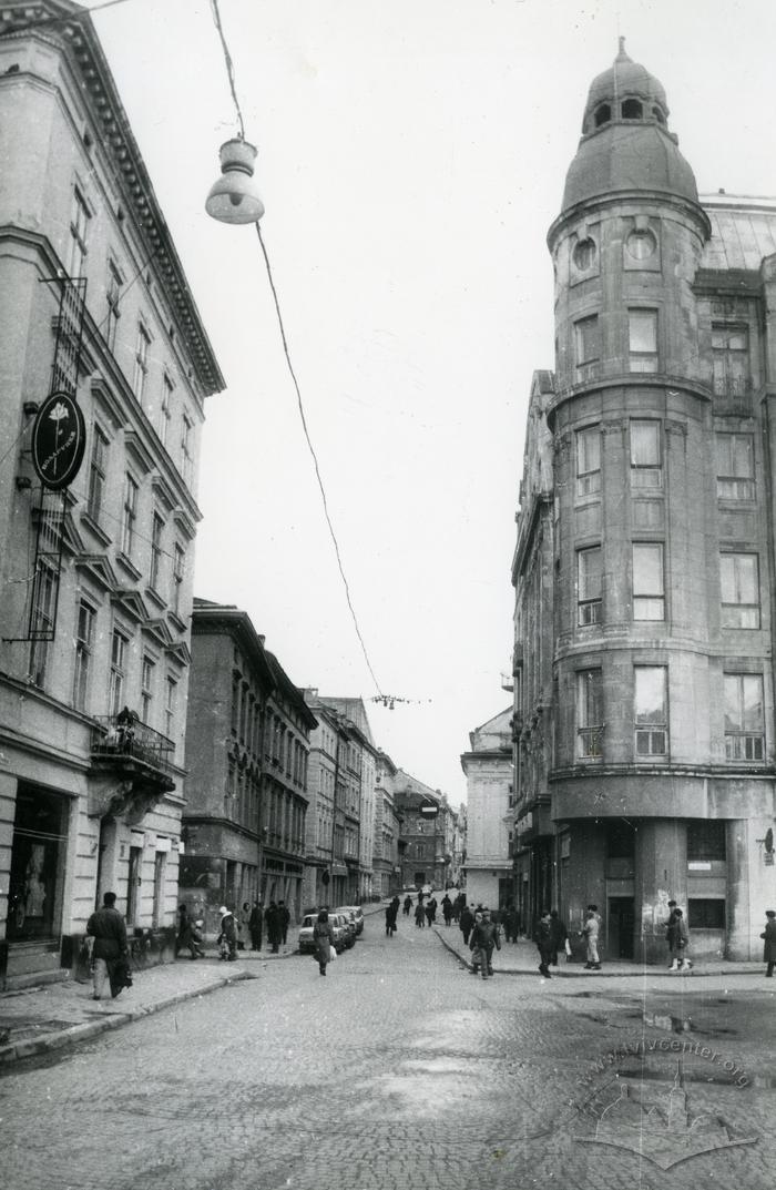 Halytska street  2