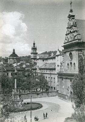 Soborna Square. Photo reproduction  