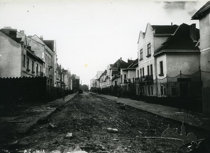 Tarnavskoho Street. Photo reproduction  2