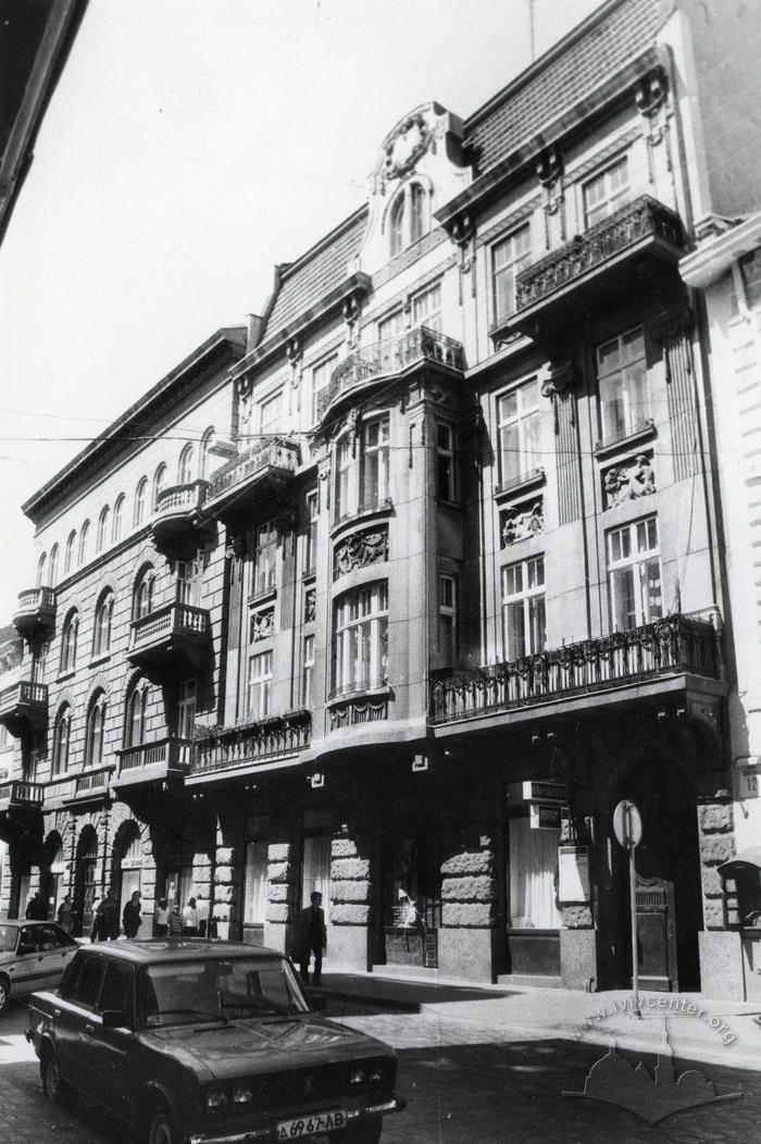 Building at 12 Kopernika St.  2