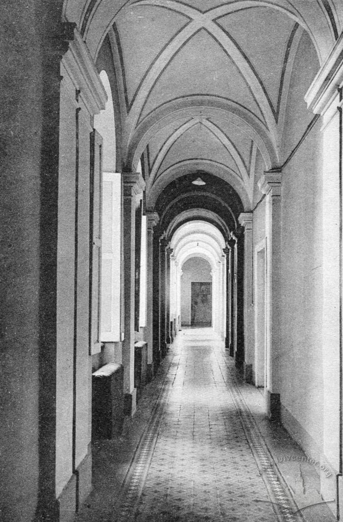 Corridor of academic building of educational institution Sacre Coeur 2